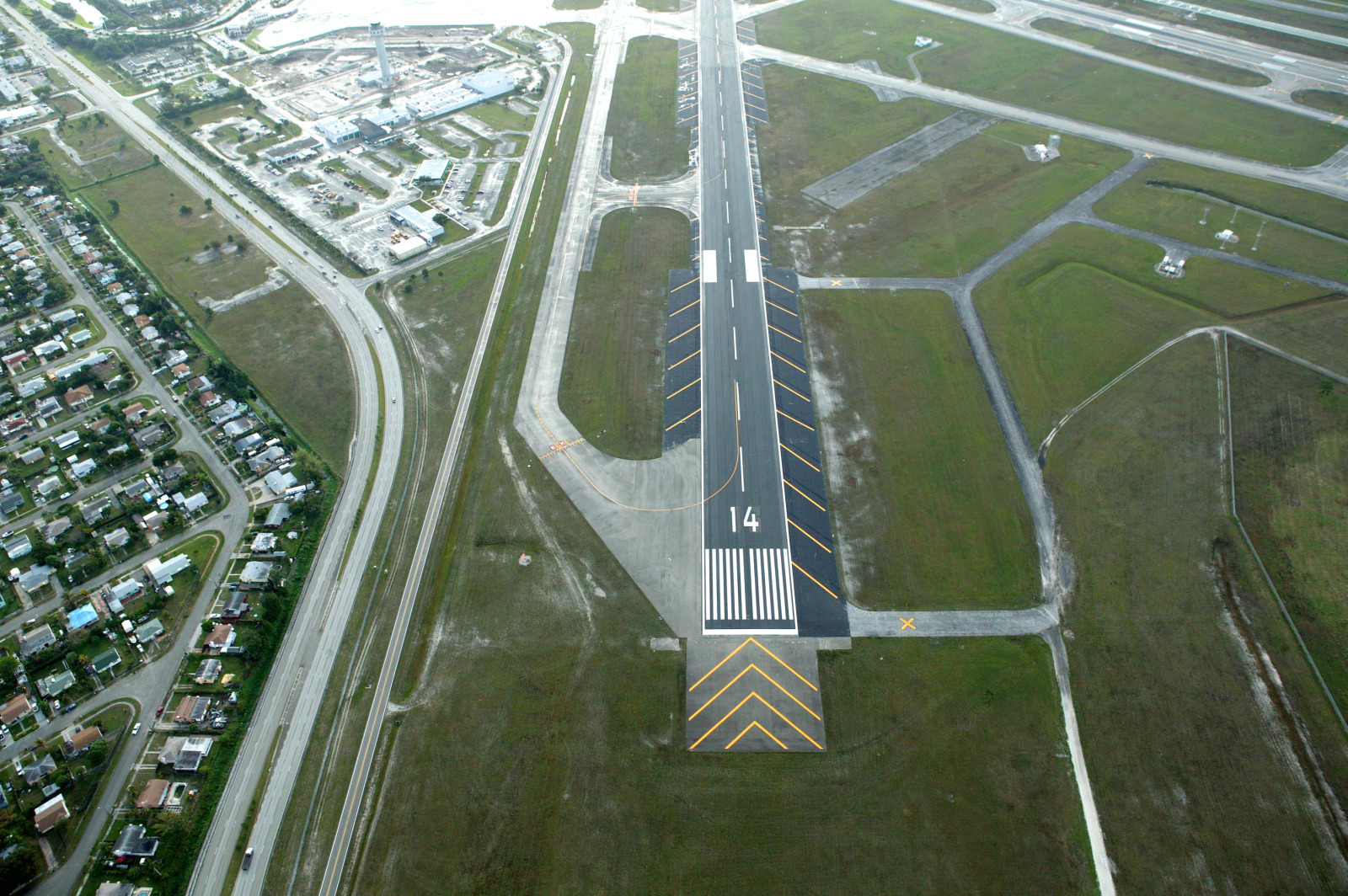 Runway 14