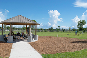 lake woof dog park